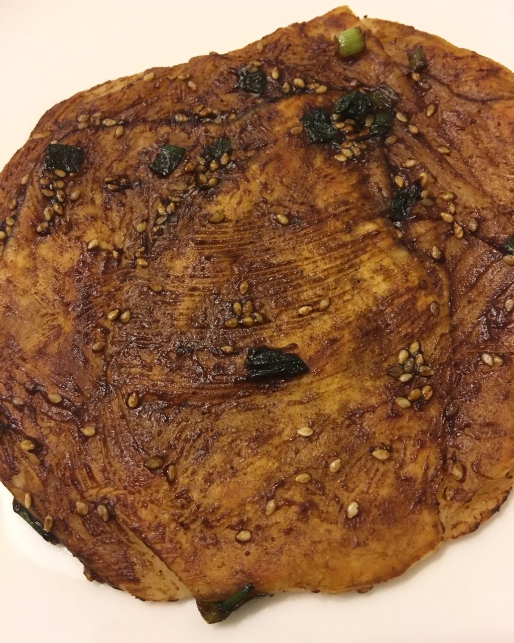酱香饼 Spicy Soy Pancake