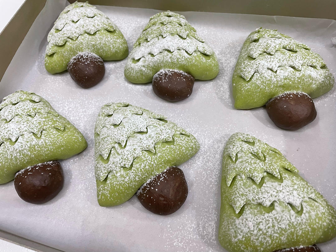 万能的、超级方便的百分百中种冷藏发酵法面包、菠萝包