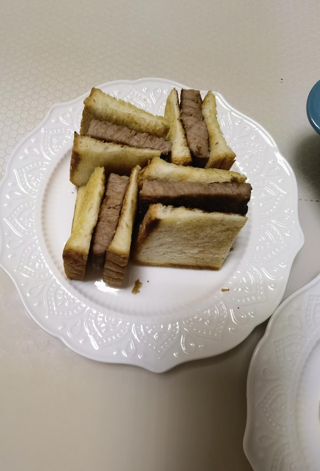 👩‍🍳在家吃米其林和牛三明治｜红酒黑椒酱