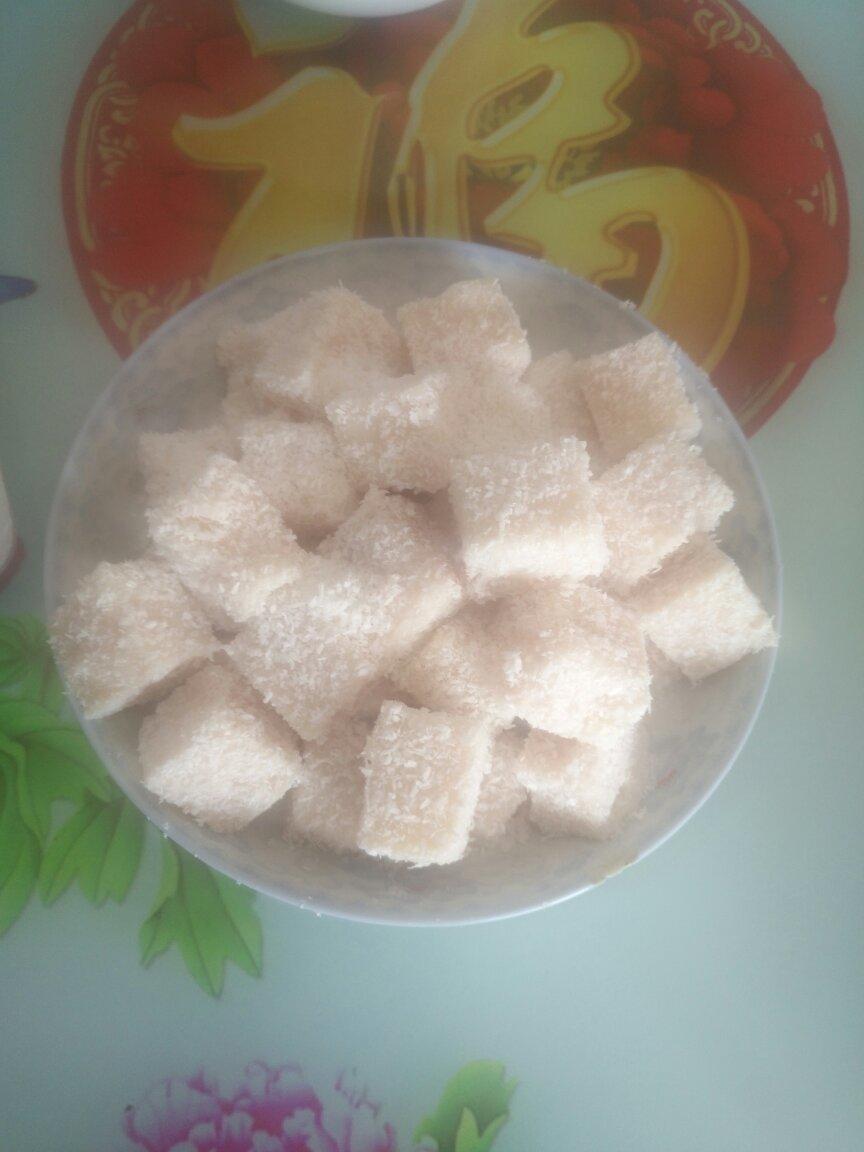 完胜85度C牛奶椰丝小方