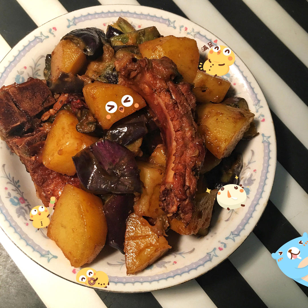 土豆茄子炖排骨