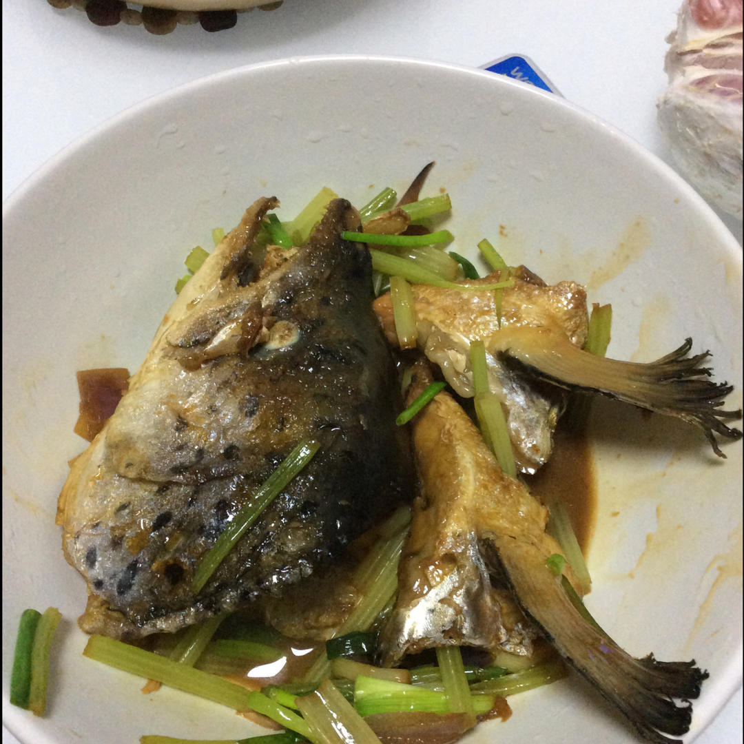 姜葱三文鱼头煲