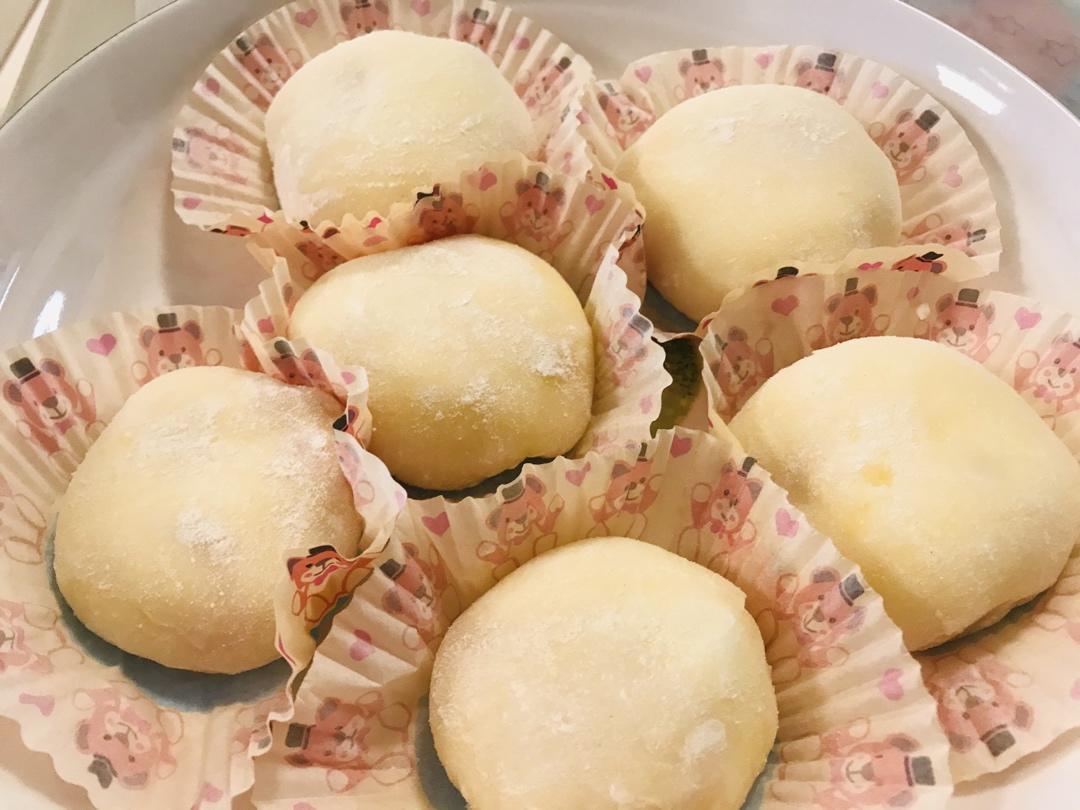 腹黑白胖子——奥利奥雪媚娘