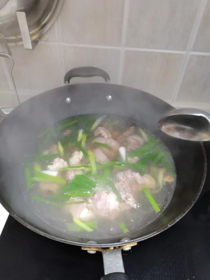 清炖羊肉汤