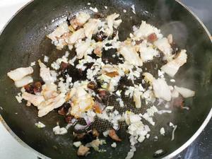 饭菜一锅的美味—开洋菌菇五花肉南瓜饭的做法 步骤5