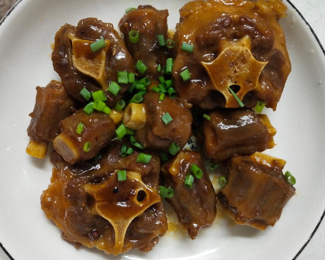 红烧牛尾巴的做法