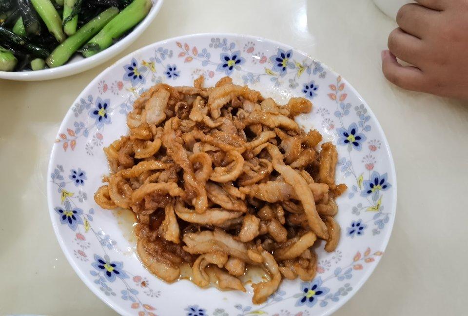 辣椒炒猪板筋