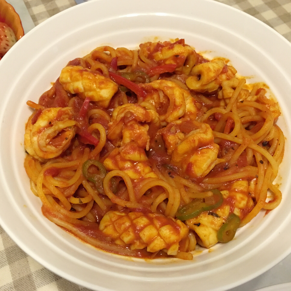 辣味海鲜意面