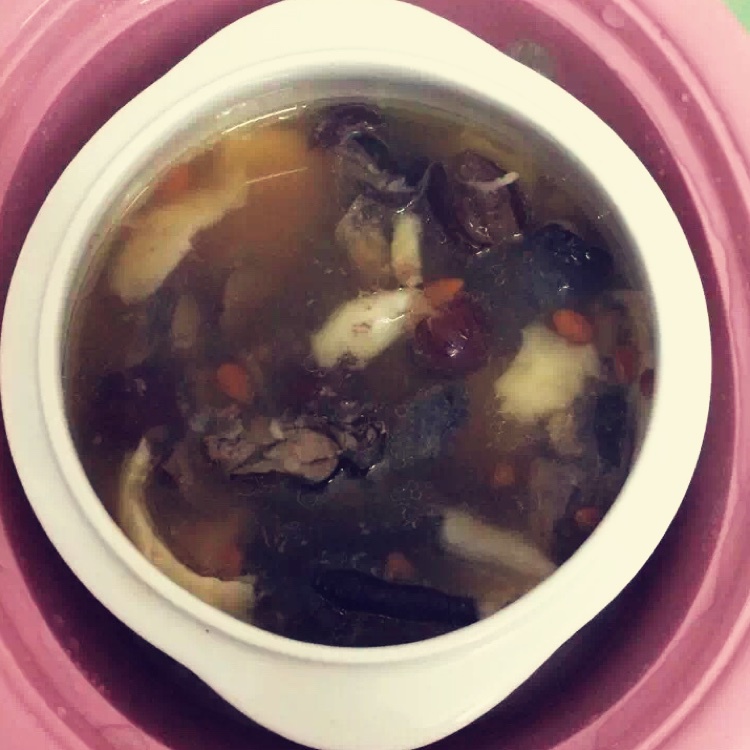 椰子炖鸡