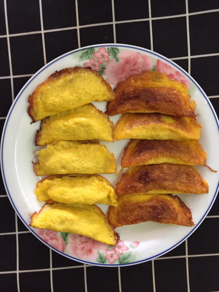 香煎黄金蛋饺