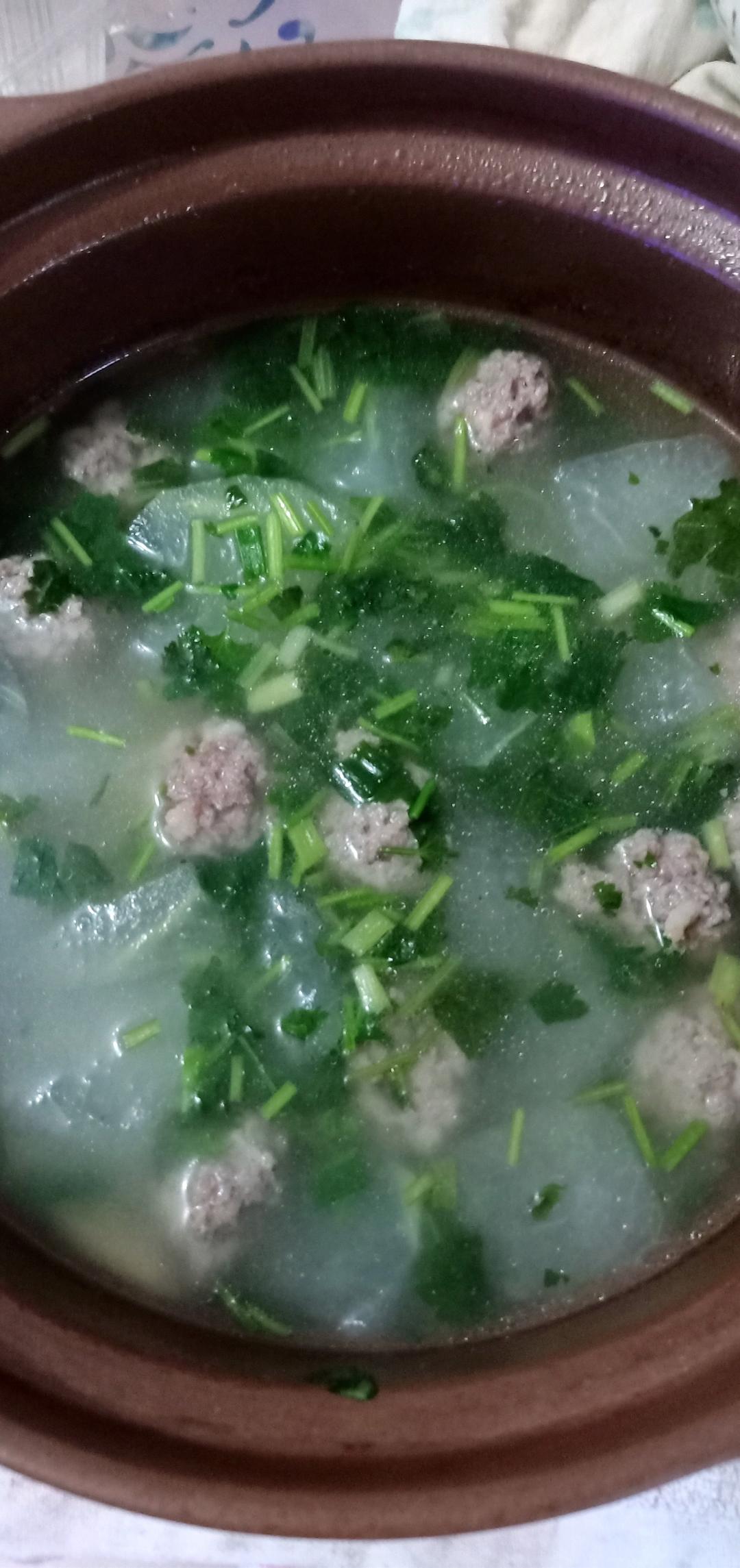 鲜得眉毛掉下来的「肉丸子冬瓜汤」