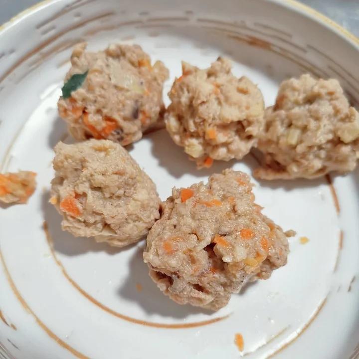 菠菜粉丝丸子汤