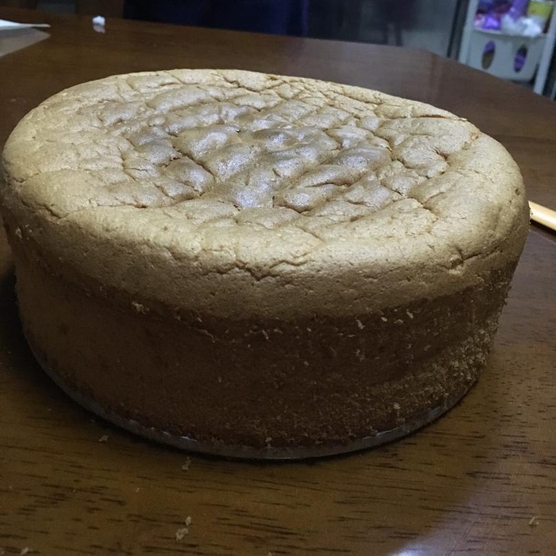 步骤最全面的戚风蛋糕（八寸）做法，成功率高！