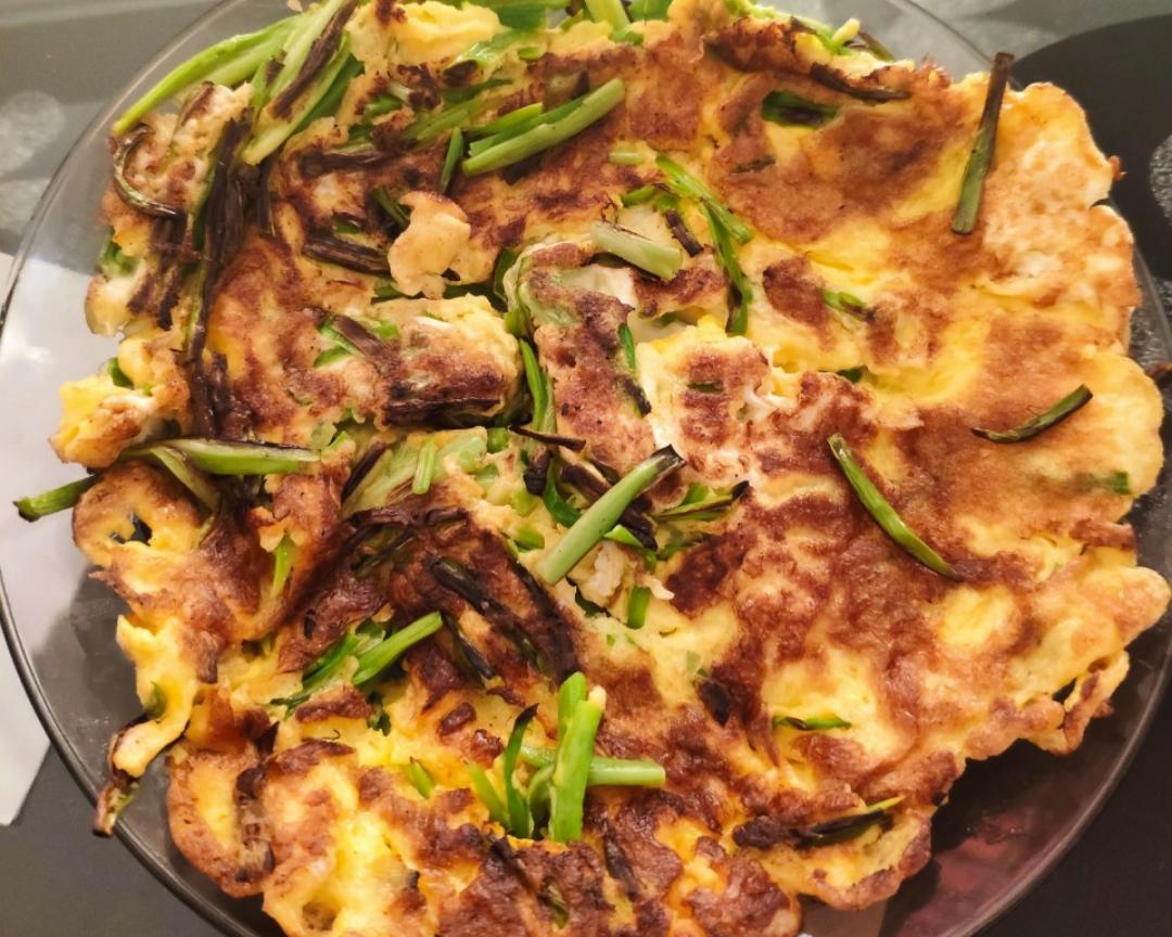 自种蒜苗鸡蛋饼