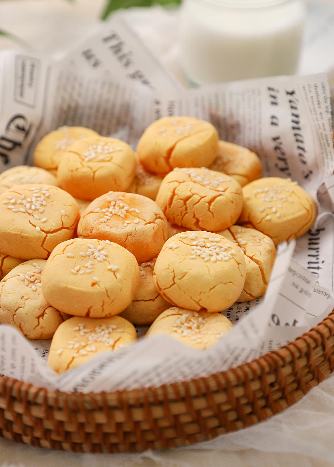 超简单小点心！香甜软糯，宝宝追着吃了好几个~的做法