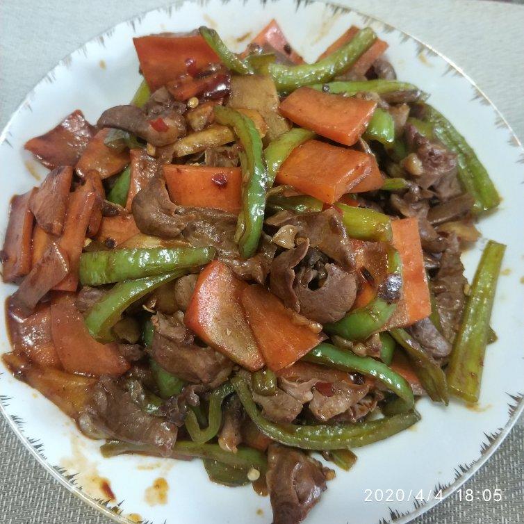 厨师长教你：“葱爆猪心”的家常做法，史上最详细的讲解