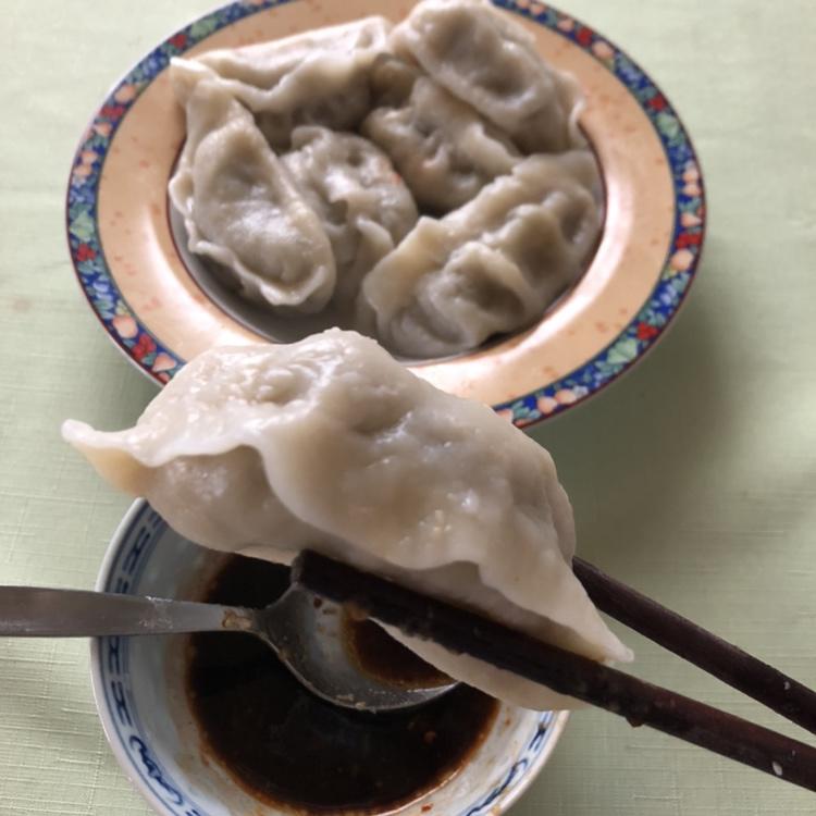 茄子馅饺子（饺子馅会流汁哦）