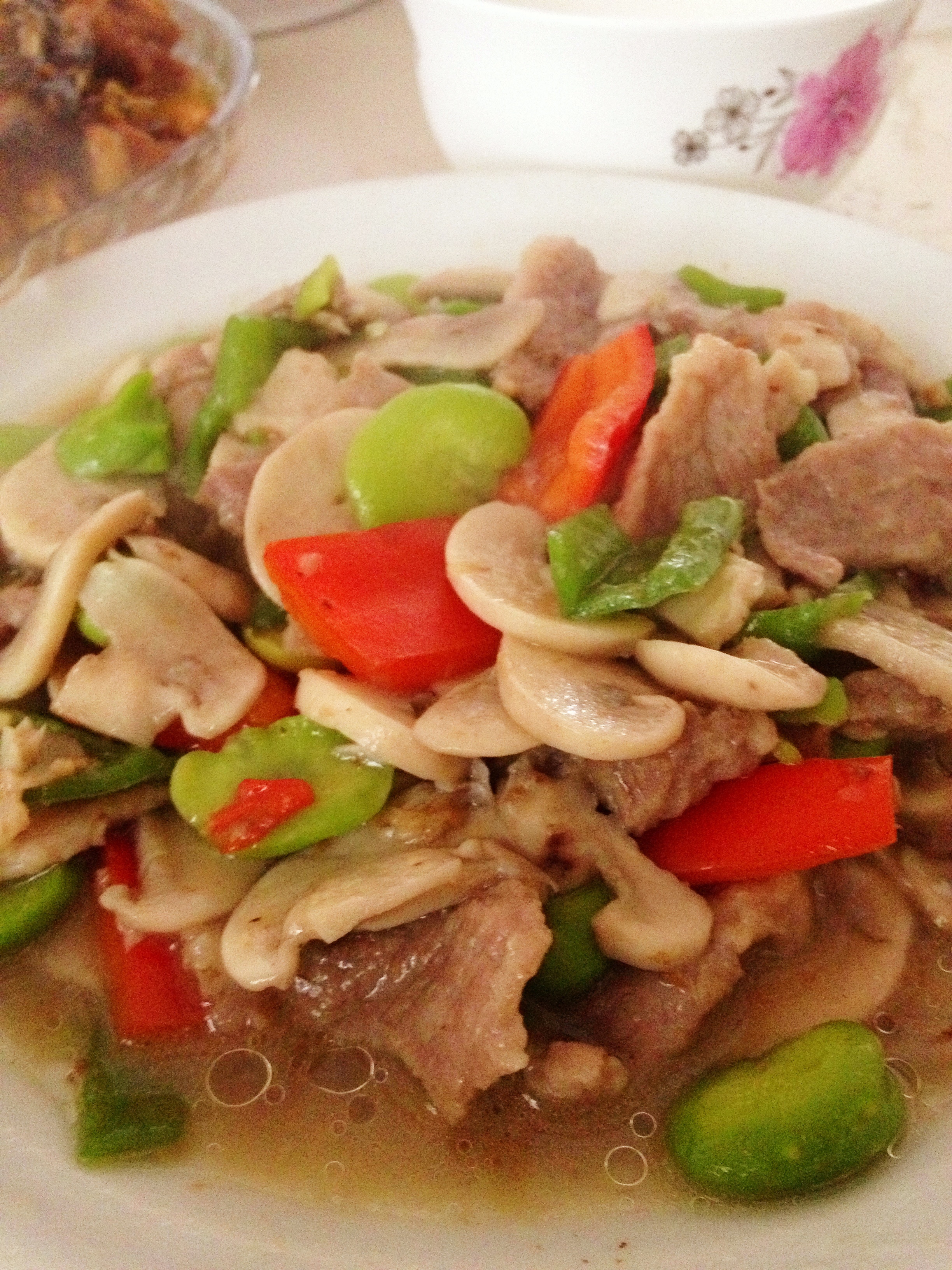 monkeyyyy做的蘑菇炒肉片