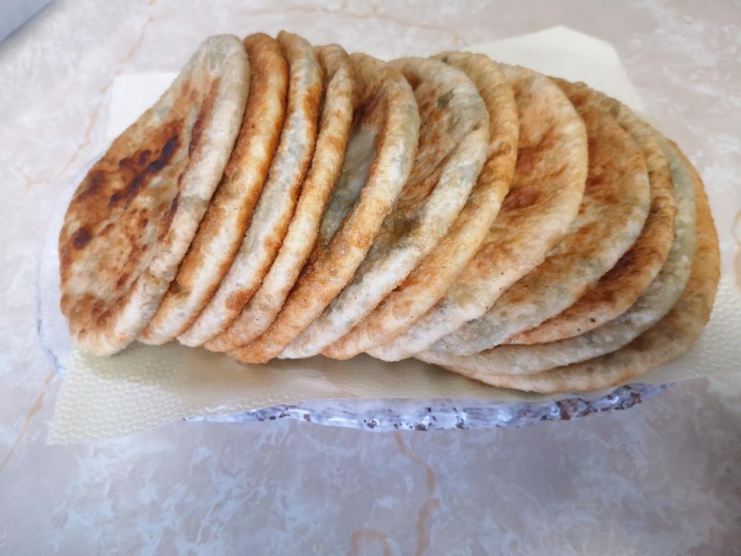 皮薄如纸的韭菜馅饼|免揉面法