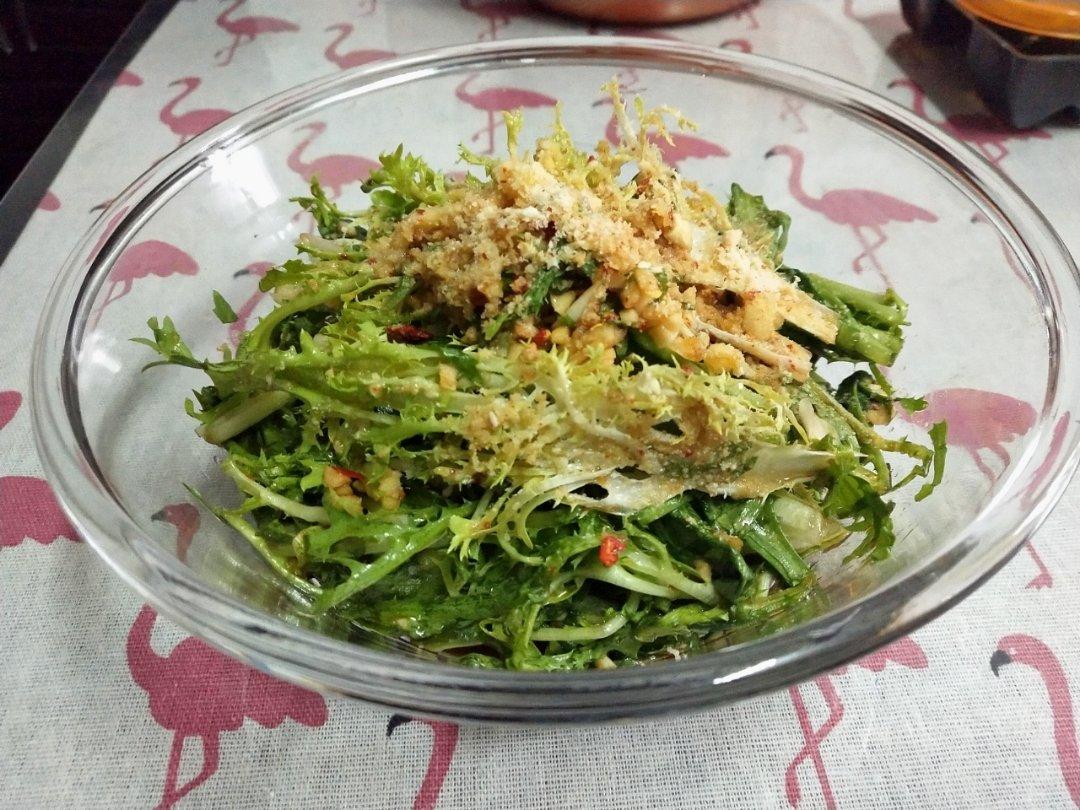 凉拌苦菊