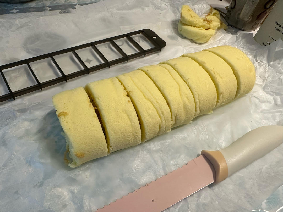 美味肉松卷-简单不开裂，零失误的蛋糕卷