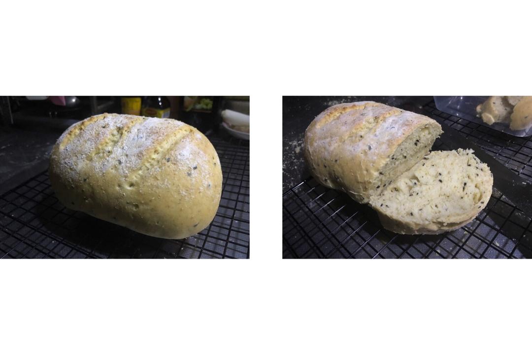 全麦黑加仑芝麻小餐包