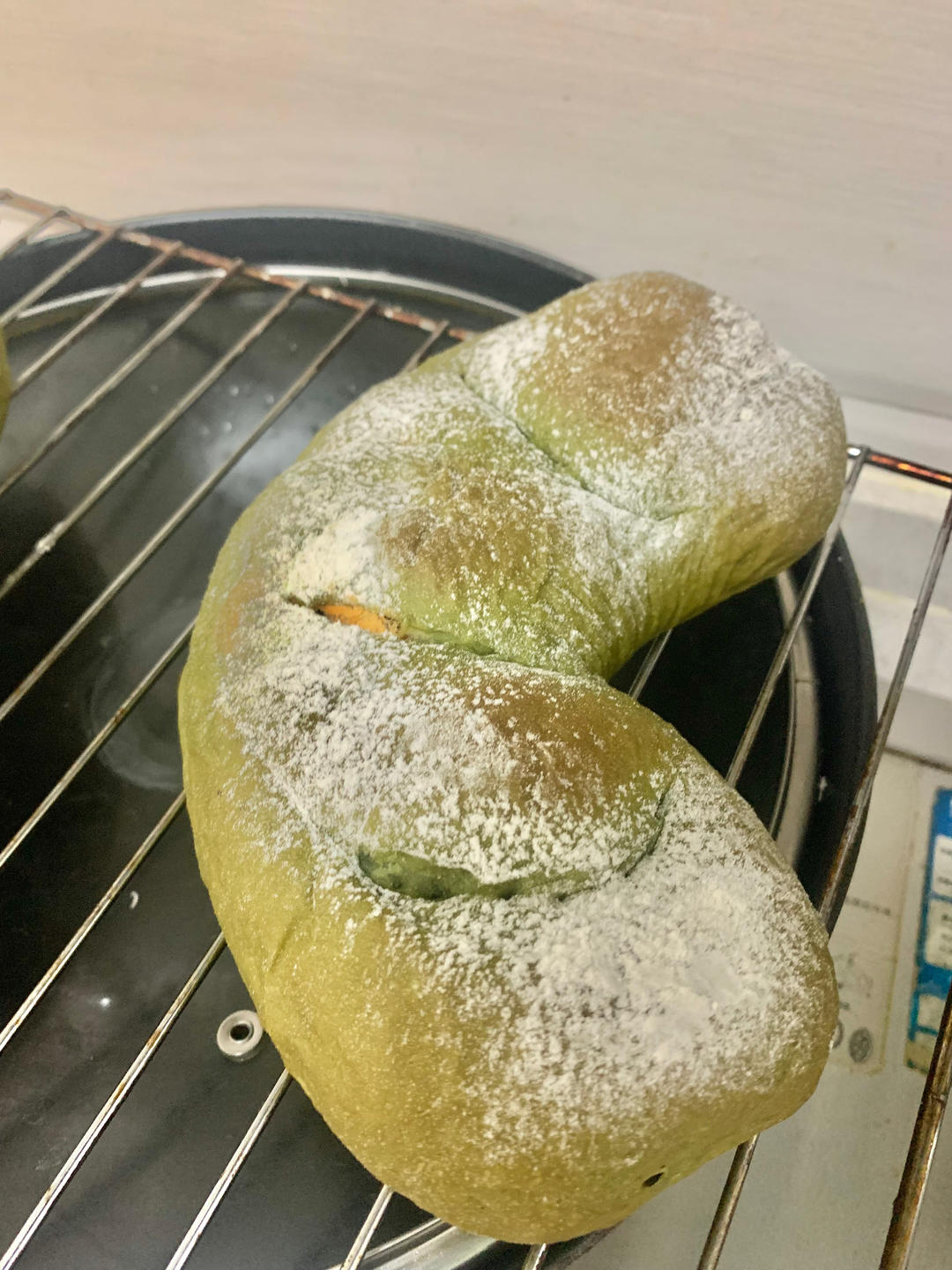 比原麦山丘还好吃的【抹茶麻薯古早味面包】肉松红豆沙