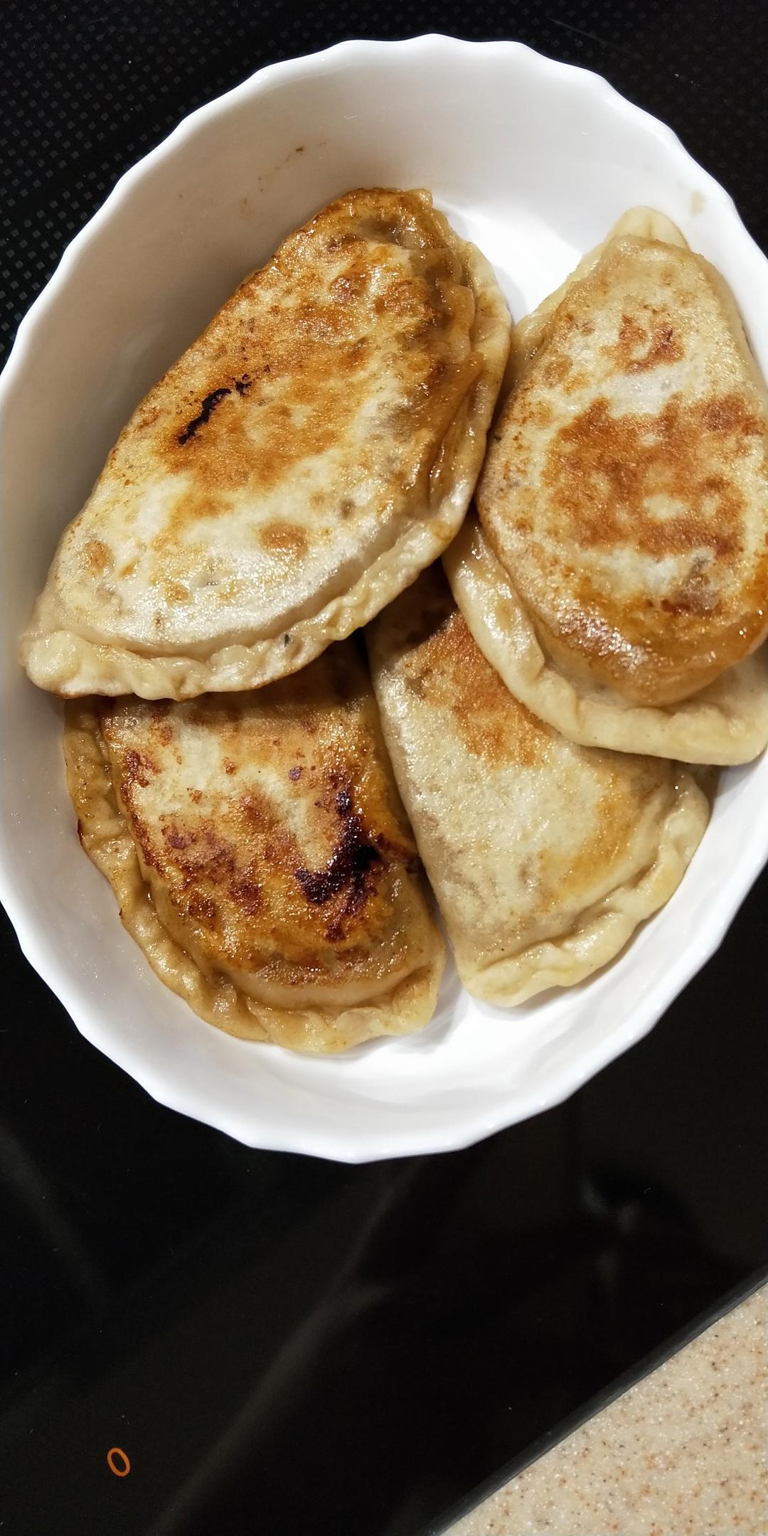 lulude做的烫面馅饼