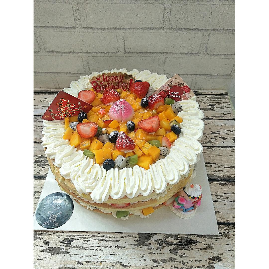 不一样的基础戚风蛋糕夹层<分片小残手也能快速搞定！>