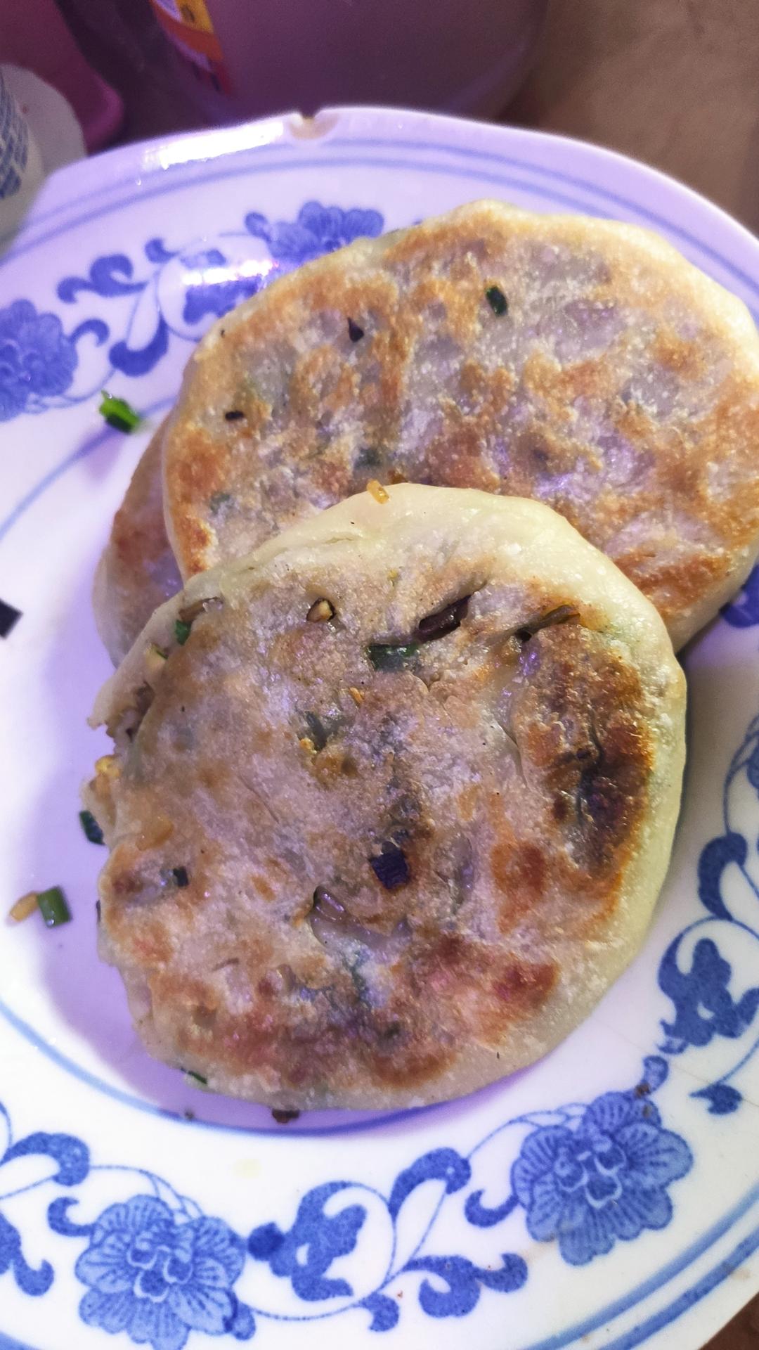 皮薄如纸的韭菜馅饼|免揉面法