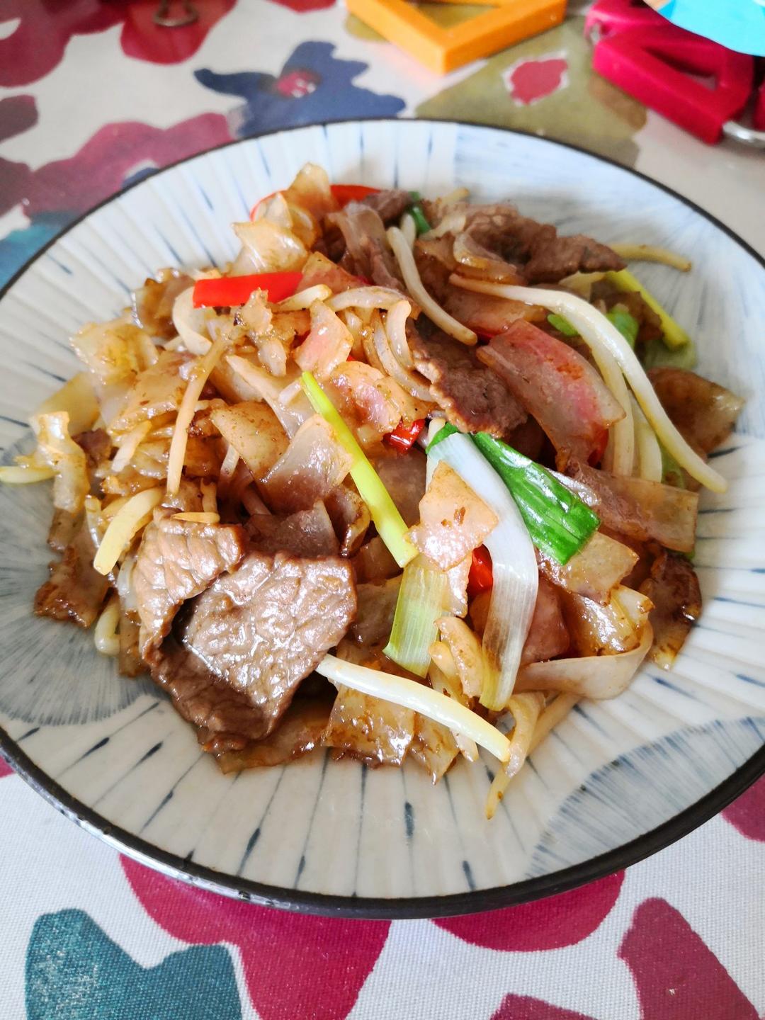 港式茶餐厅的干炒牛河