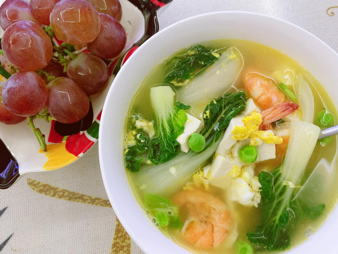 鲜虾豆腐汤（超鲜超简单）