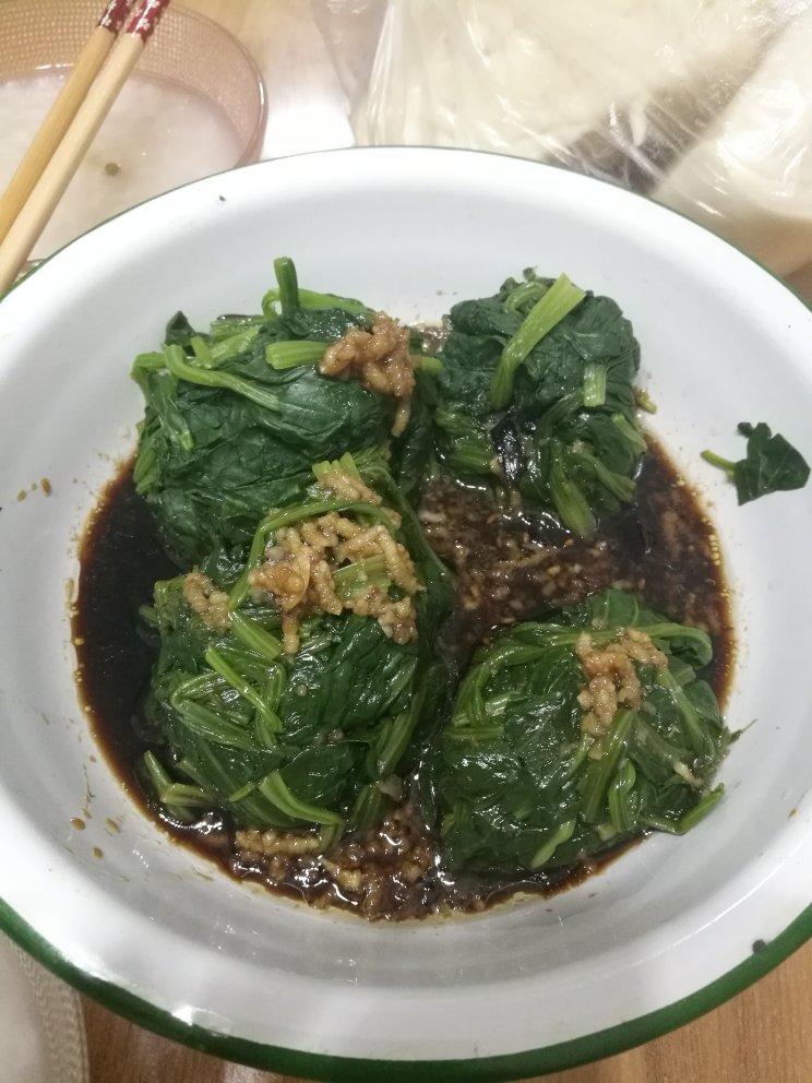 凉拌菠菜