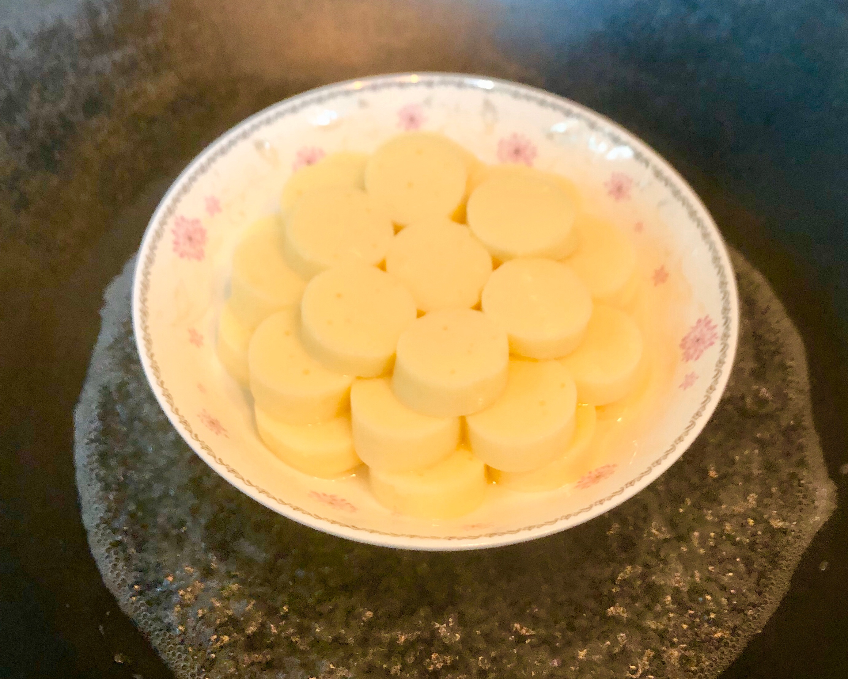 好吃又好看的清蒸玉子豆腐（日本豆腐）的做法 步骤2