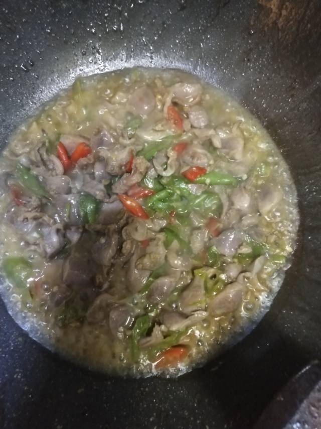 青椒炒鸡胗