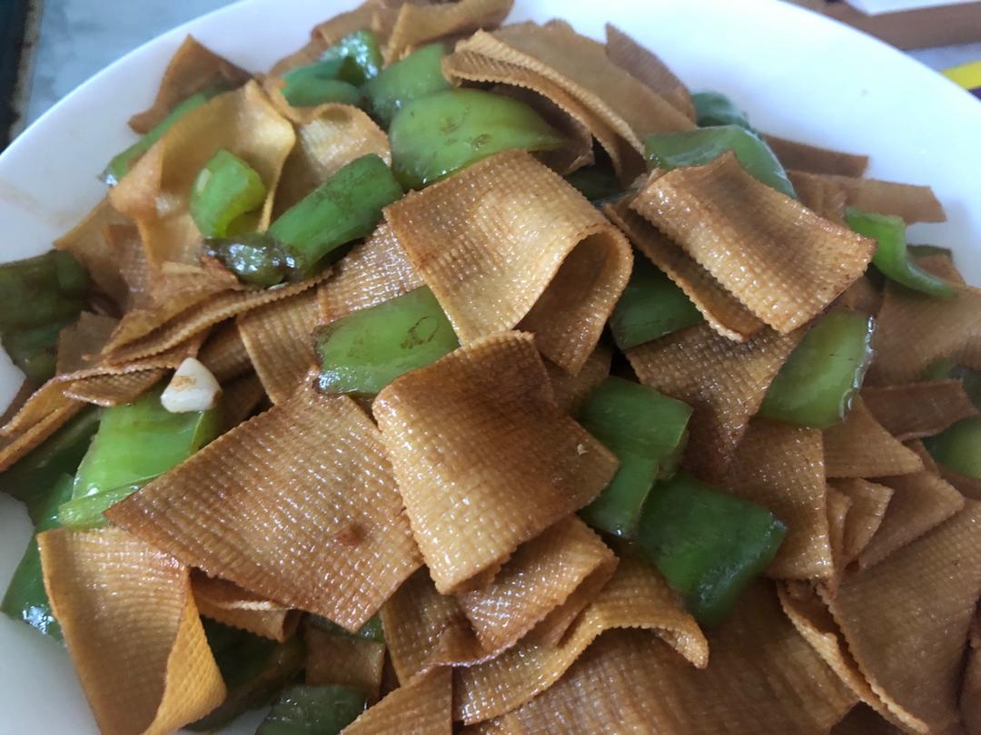 尖椒炒豆皮➕灵魂汤汁