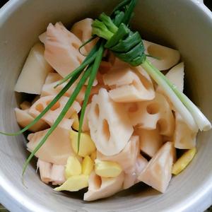 排骨莲藕汤（高压锅版）的做法 步骤9