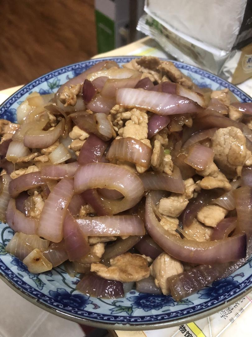 洋葱青椒炒牛肉