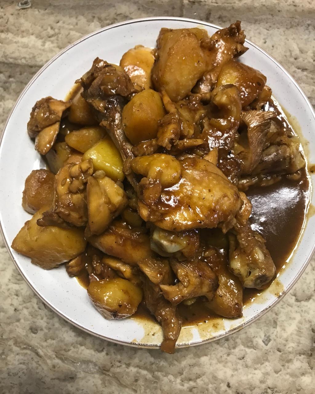 土豆焖鸡腿