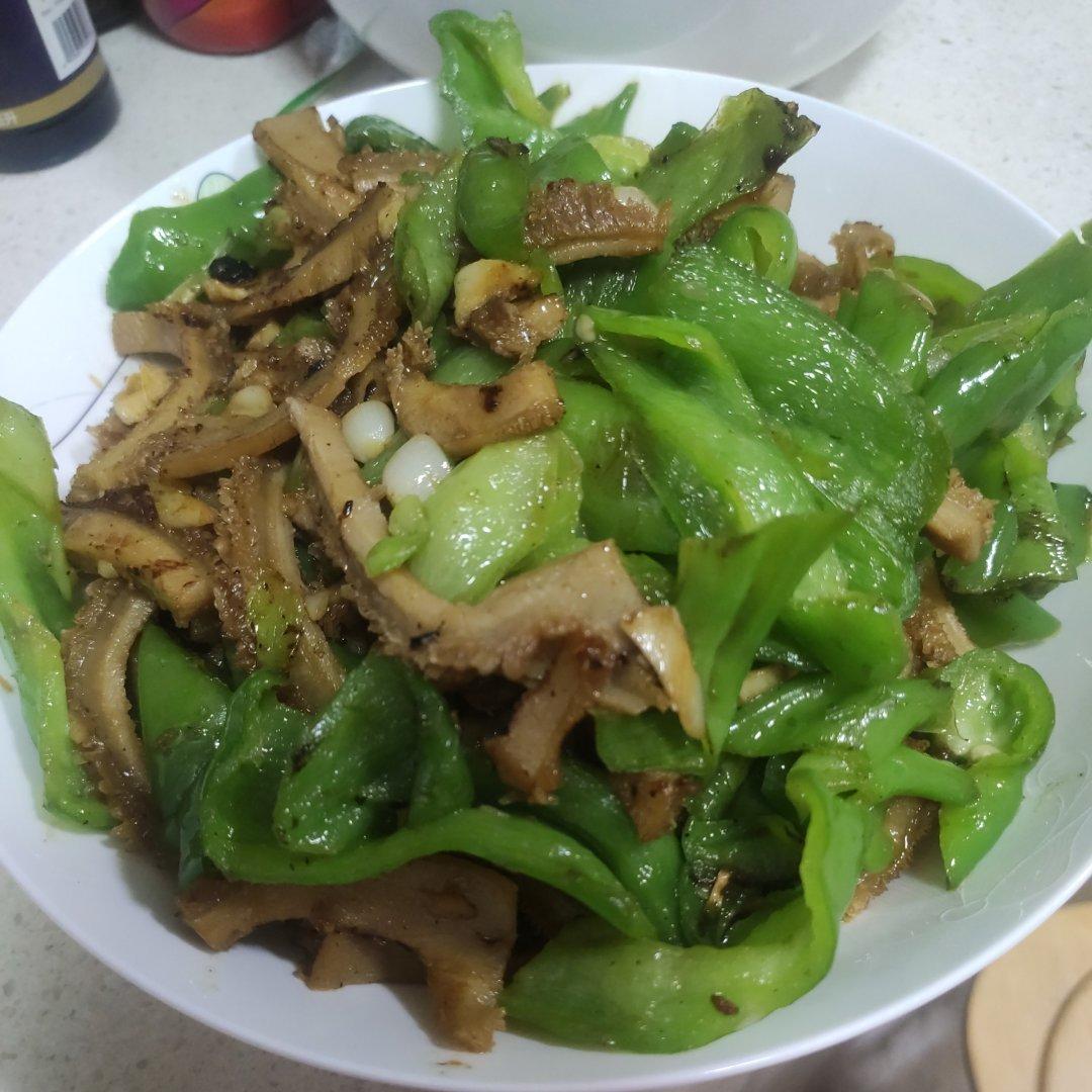 青椒炒牛肚丝
