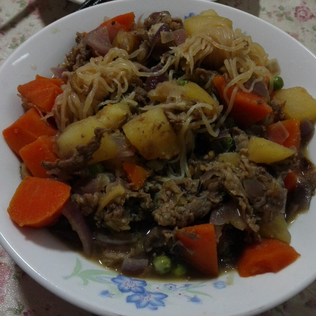 日式土豆炖牛肉（肉じゃが）