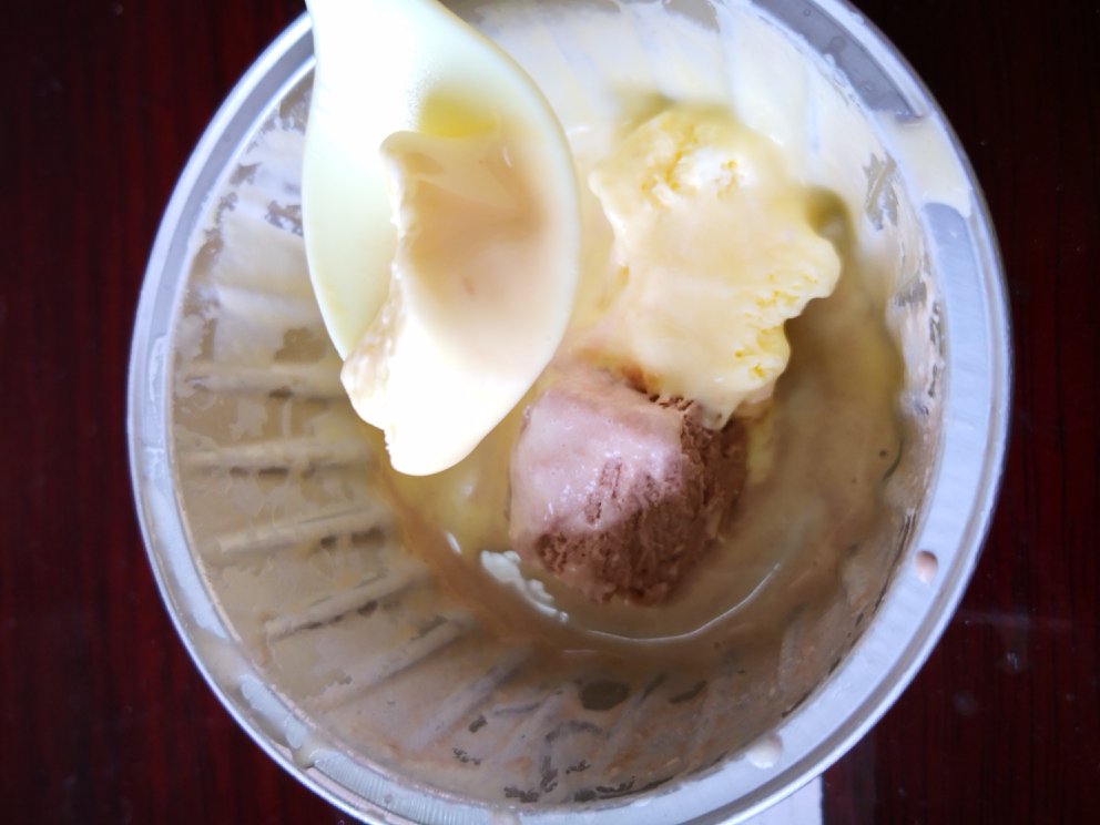 朗姆黑加仑冰淇淋 Rum Raisin Ice cream