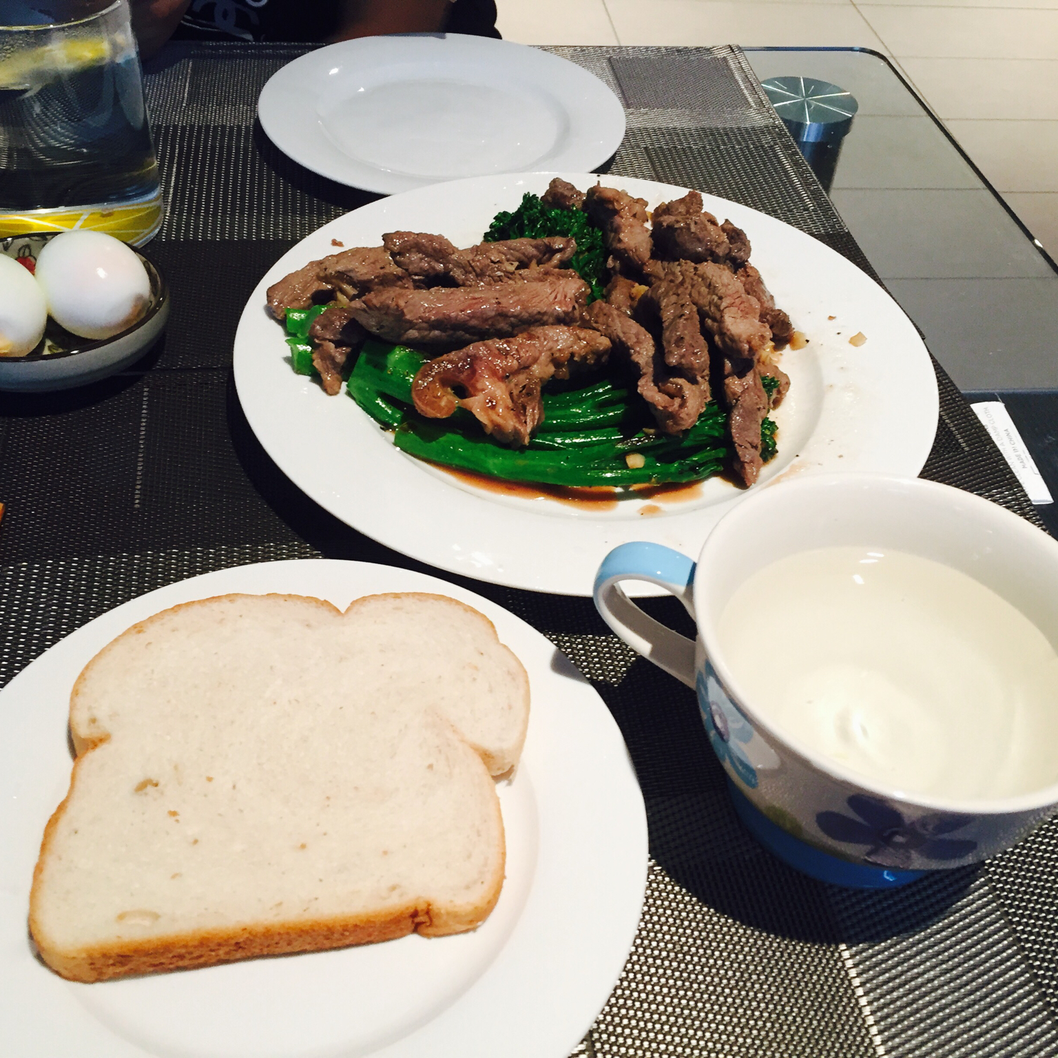 和我一起吃早餐吧