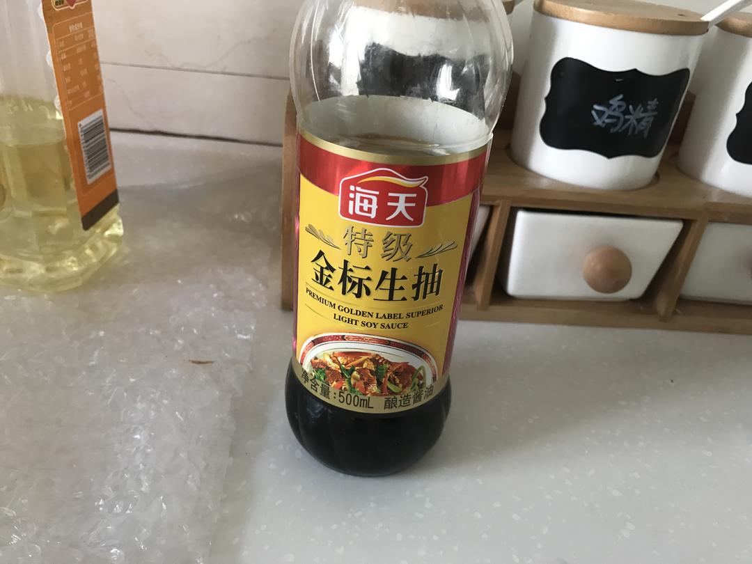 好次的什锦虾仁炒饭的做法 步骤9