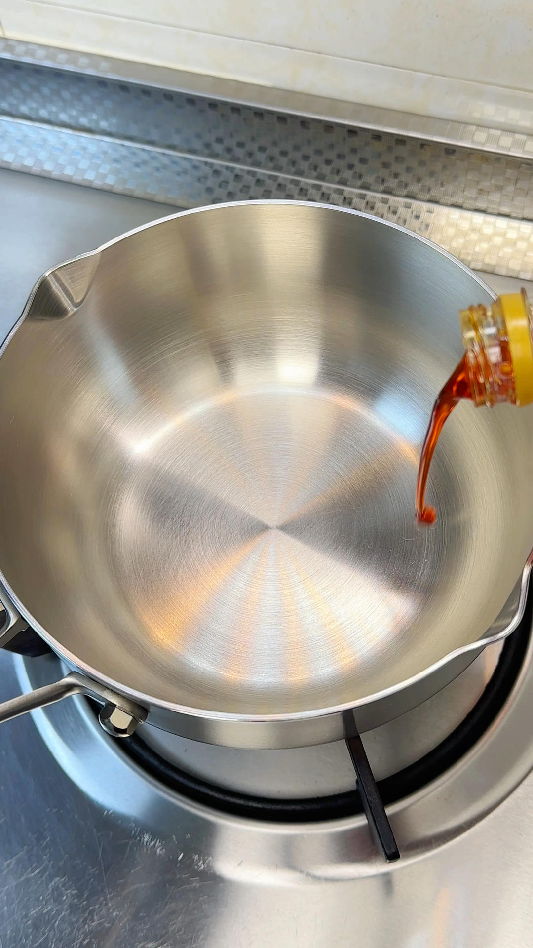 老陈醋酸辣牛肉面