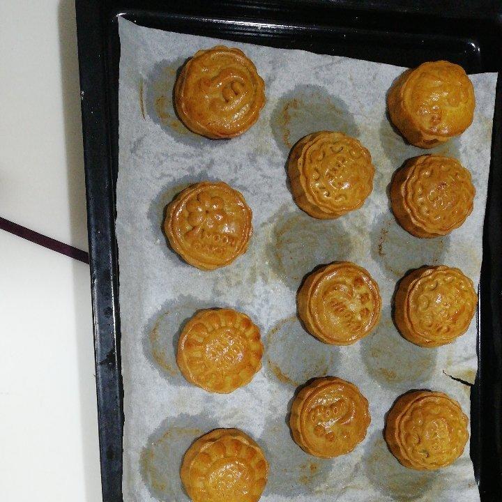 桃山皮—蛋黄莲蓉月饼