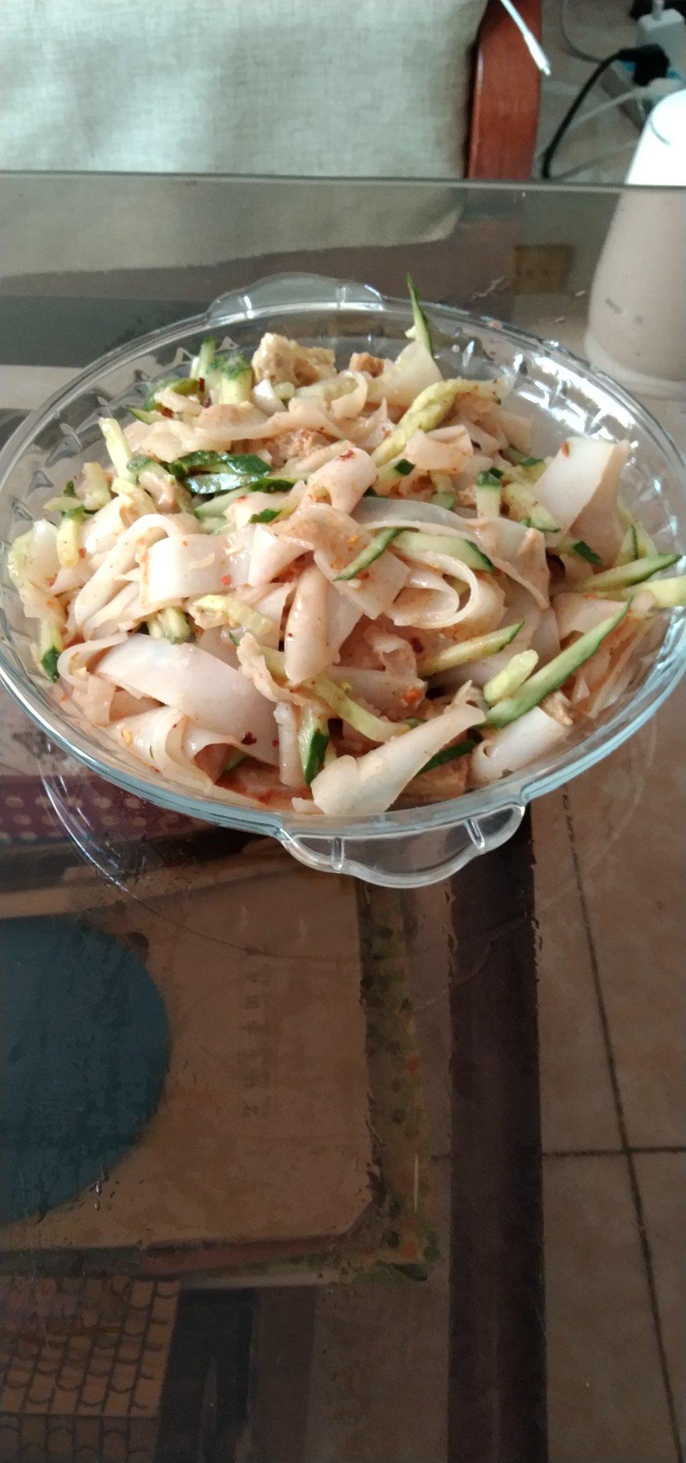 自制凉皮系列步骤简易直观解说图(揉醒洗－面筋凉皮－凉皮水调料辣椒油－作品)