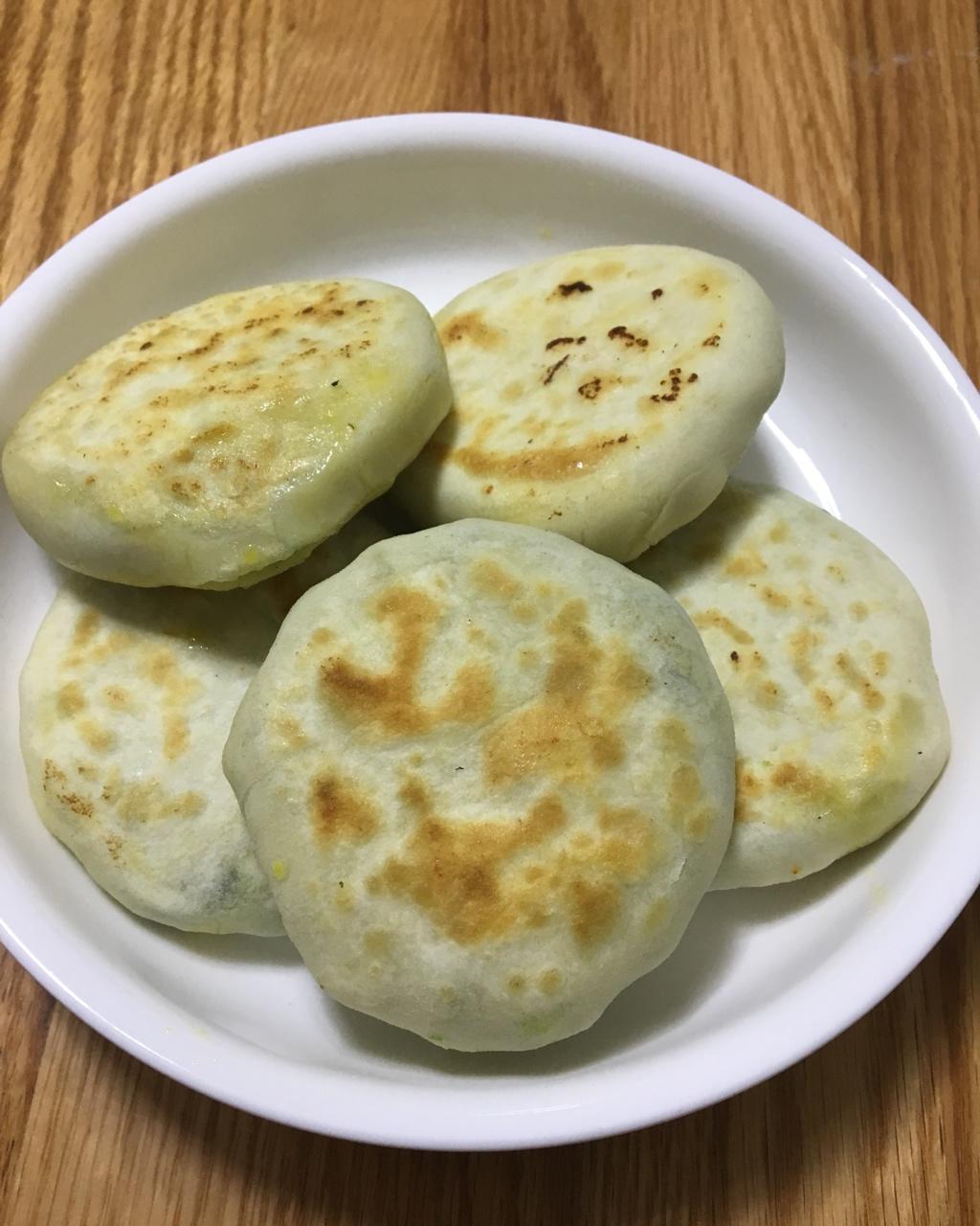 薄皮韭菜饼