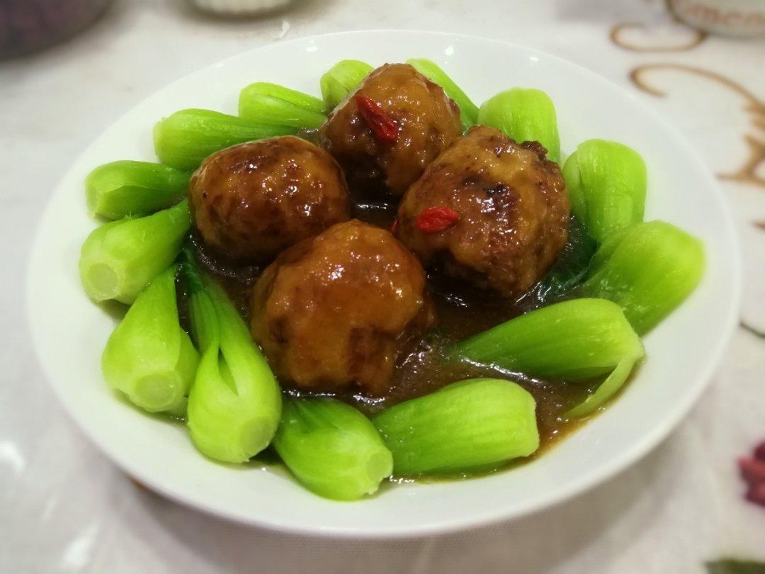 四喜丸子（狮子头）宴客大菜