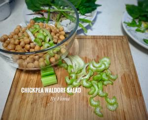 健康素食—鹰嘴豆华尔道夫沙拉（Chickpea Waldorf Salad）的做法 步骤3